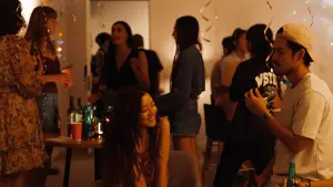 Backdrop to the movie "Because I Hate Korea" #783556