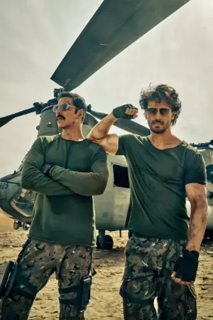 Poster to the movie "Bade Miyan Chote Miyan" #416081