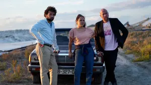 Backdrop to the movie "Les Complices" #441501