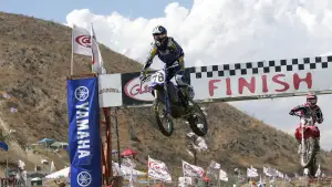 Backdrop to the movie "Supercross" #711960