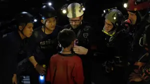 Backdrop to the movie "Thirteen Lives" #182803