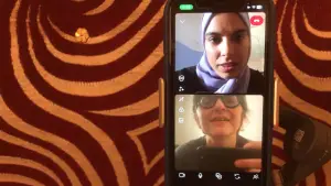 Backdrop to the movie "Put Your Soul on Your Hand and Walk" #624824