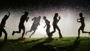 Backdrop to the movie "Thirteen" #680958