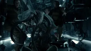 Backdrop to the movie "Life" #285101