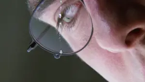 Backdrop to the movie "Mission: Impossible" #584835