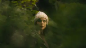 Backdrop to the movie "The Island Between Tides" #659380