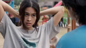 Backdrop to the movie "Levitating" #798002