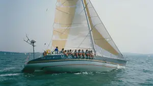 Backdrop to the movie "Maiden" #704936