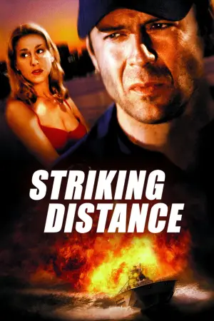 Poster to the movie "Striking Distance" #807275