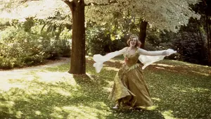 Backdrop to the movie "Heavenly Creatures" #248021