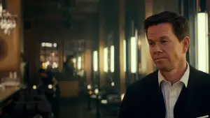 Backdrop to the movie "Uncharted" #614753