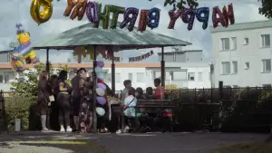 Backdrop to the movie "If Everyone Just Leaves" #762463