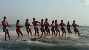 Backdrop to the movie "Jaws 3-D" #699257