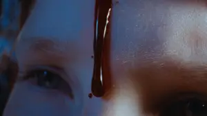 Backdrop to the movie "L