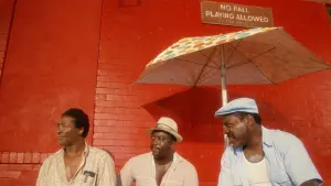 Backdrop to the movie "Do the Right Thing" #187694