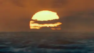 Backdrop to the movie "Decision to Leave" #653645