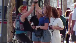 Backdrop to the movie "The Decline of Western Civilization Part III" #543047