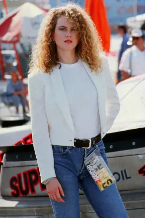 Poster to the movie "Days of Thunder" #733161