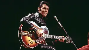 Backdrop to the movie "EPiC: Elvis Presley in Concert" #816629