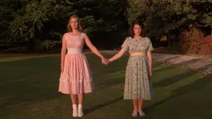 Backdrop to the movie "Heavenly Creatures" #882763