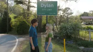 Backdrop to the movie "Regretting You" #767254