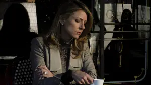 Backdrop to the movie "Elyse" #712535