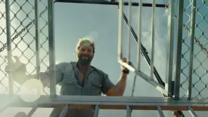 Backdrop to the movie "Dangerous Animals" #552635