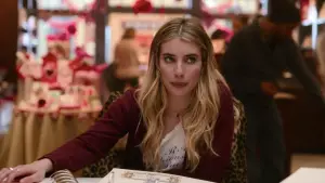 Backdrop to the movie "Holidate" #638290