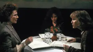 Backdrop to the movie "Hannah and Her Sisters" #724680