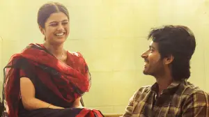 Backdrop to the movie "Lubber Pandhu" #756723