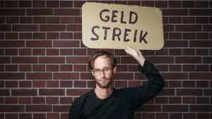 Backdrop to the movie "Piggy Bank" #479593