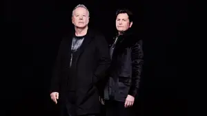 Backdrop to the movie "Simple Minds: Everything Is Possible" #807707