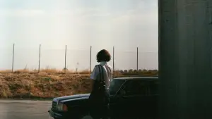 Backdrop to the movie "Dogtooth" #738664