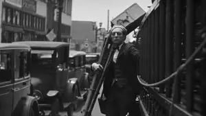 Backdrop to the movie "The Cameraman" #738436