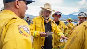 Backdrop to the movie "The Lost Bus" #558452