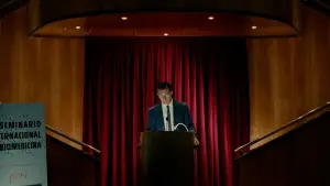 Backdrop to the movie "The Skin I Live In" #699152