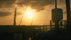 Backdrop to the movie "Transformers: Dark of the Moon" #810741