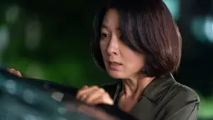 Backdrop to the movie "A Normal Family" #782732