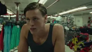 Backdrop to the movie "Beach Rats" #643831