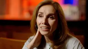 Backdrop to the movie "¡Ay, Carmen!" #742386