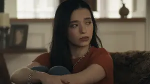 Backdrop to the movie "Scream" #590919