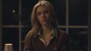 Backdrop to the movie "Darling" #613430