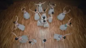 Backdrop to the movie "Danur: The Last Chapter" #761800