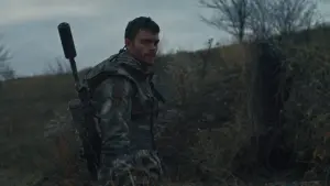 Backdrop to the movie "Sniper: The White Raven" #203848