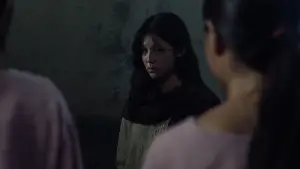 Backdrop to the movie "Host" #668198