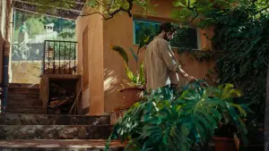 Backdrop to the movie "La casa" #739950