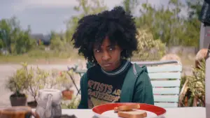 Backdrop to the movie "Bottoms" #657777