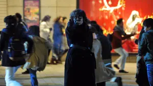 Backdrop to the movie "Death Note: Light Up the New World" #336299