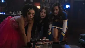 Backdrop to the movie "Uncanny Annie" #732898