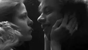 Backdrop to the movie "November" #403509